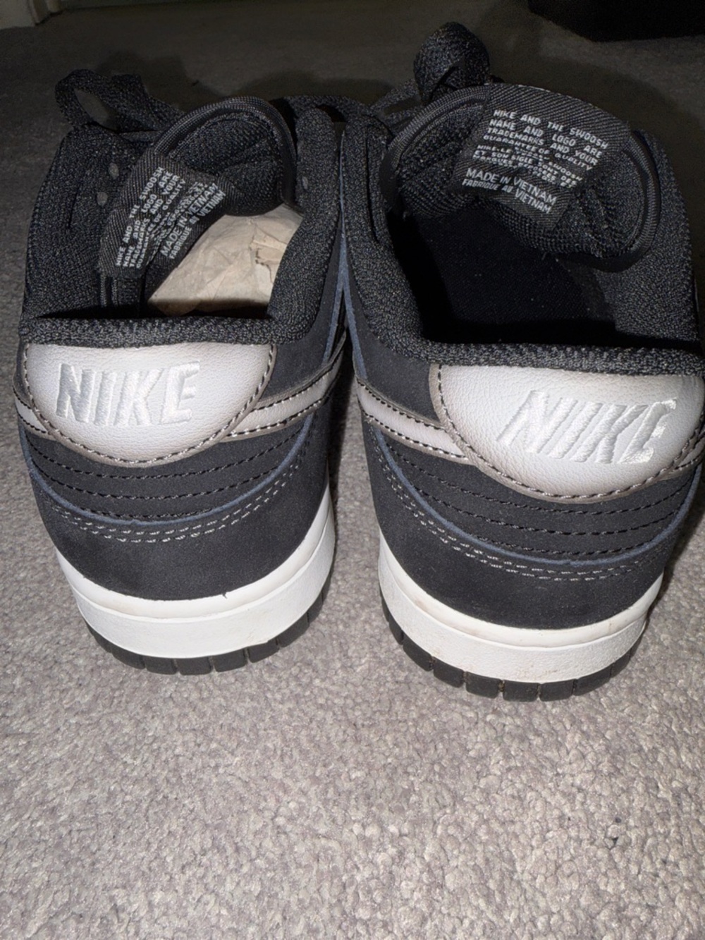 Nike Dunks Low - Picture 4 of 5